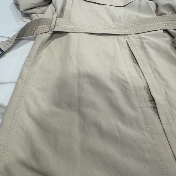 Burberry Light Tan Trench Coat - Picture 10 of 11